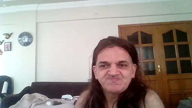 Snapshot of asira39 chatting on May 23, 1:37 pm asira39 online show from May 23, 1:37 pm