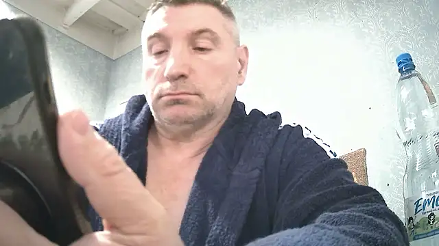 GYurmoka70 online show from April 3, 8:18 pm