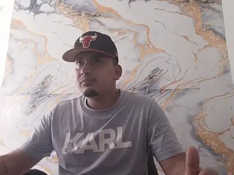 Snapshot of myke_andrade chatting on February 25, 7:01 pm myke andrade online show from February 25, 7:01 pm