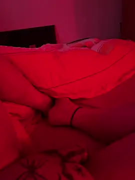 StripperOnStage online show from May 13, 6:00 am