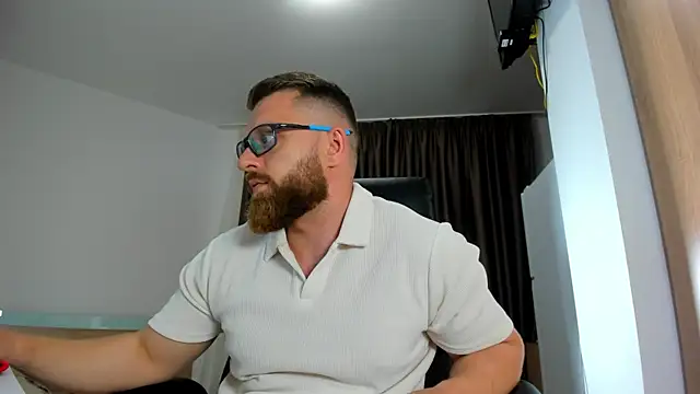 Findom guy online show from June 1, 4:41 pm