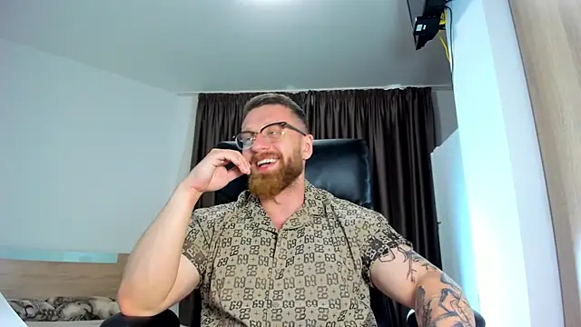 Findom guy online show from June 18, 4:22 pm