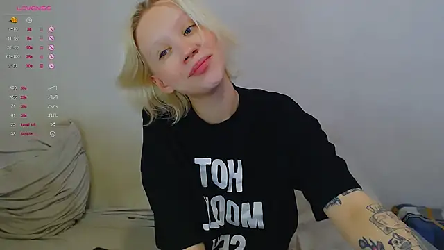 amelia lye online show from December 16, 4:45 pm