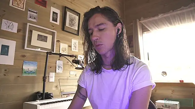 Snapshot of Antinoo_Gnothi chatting on March 5, 4:24 pm Antinoo Gnothi online show from March 5, 4:24 pm