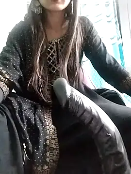 Snapshot of Noor_Darliing chatting on January 20, 5:59 pm Noor Darliing online show from January 20, 5:59 pm