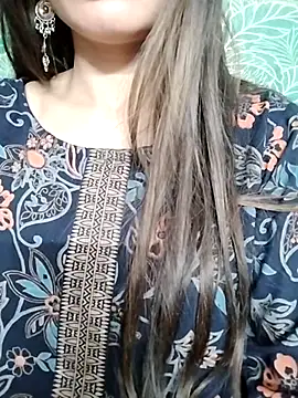 Snapshot of Noor_Darliing chatting on February 16, 3:27 pm Noor Darliing online show from February 16, 3:27 pm