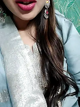 Snapshot of Noor_Darliing chatting on February 26, 6:11 pm Noor Darliing online show from February 26, 6:11 pm