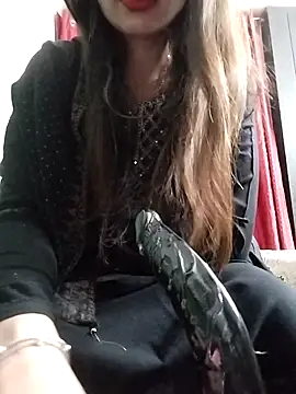 Noor Darliing online show from February 1, 3:10 pm