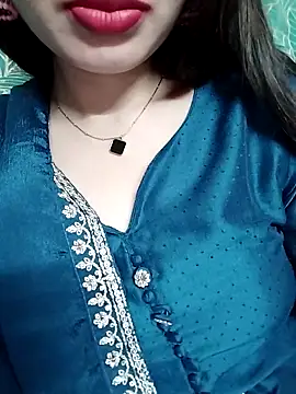 Snapshot of Noor_Darliing chatting on April 18, 7:18 pm Noor Darliing online show from April 18, 7:18 pm