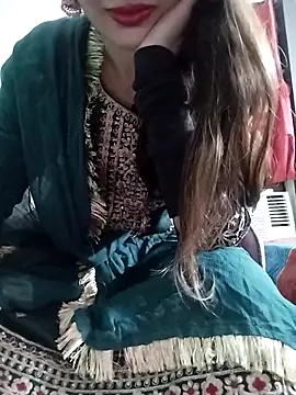 Snapshot of Noor_Darliing chatting on April 25, 3:42 pm Noor Darliing online show from April 25, 3:42 pm