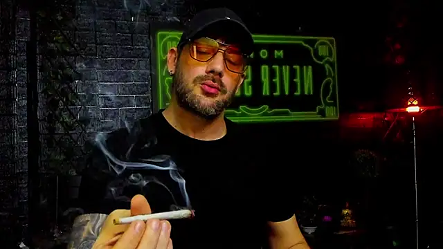 LexXHardy online show from February 15, 2:25 pm