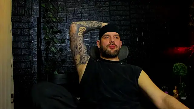 LexXHardy online show from March 4, 12:11 pm