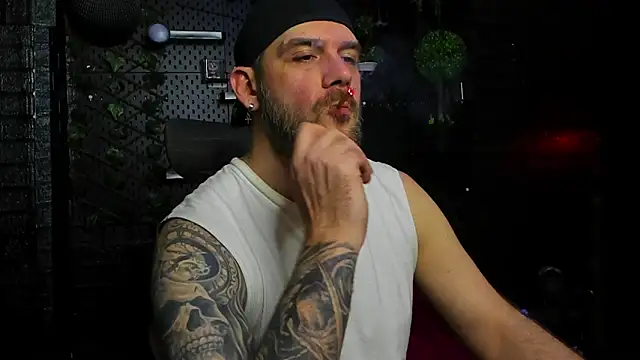 LexXHardy online show from April 5, 11:35 pm