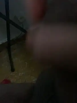 Luisrovers18 online show from December 8, 9:30 pm