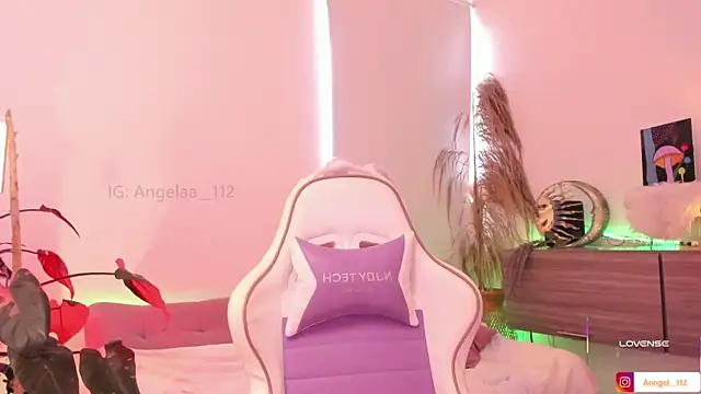 Anngel 1 online show from February 14, 2:47 pm