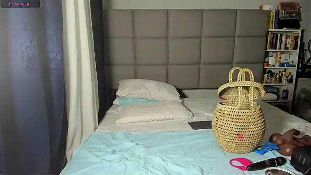 suhaila suus online show from March 22, 11:52 pm