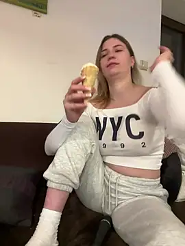 secretcrazy69 online show from January 21, 5:30 pm