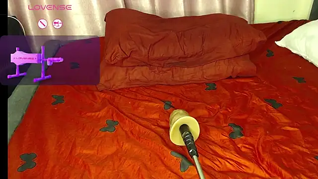 Snapshot of sexycabdy chatting on February 11, 8:31 pm sexycabdy online show from February 11, 8:31 pm