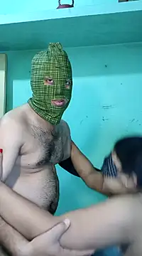 Snapshot of hotty_Sexy-couple chatting on December 7, 8:11 am hotty Sexy-couple online show from December 7, 8:11 am