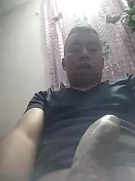 Snapshot of Diego_leon27 chatting on March 21, 3:44 am Diego leon27 online show from March 21, 3:44 am