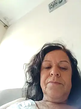 Snapshot of mariy522 chatting on May 2, 6:35 pm mariy522 online show from May 2, 6:35 pm