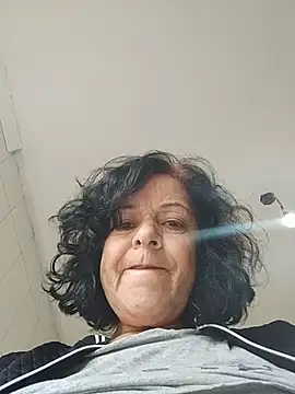 Snapshot of mariy522 chatting on July 24, 12:14 pm mariy522 online show from July 24, 12:14 pm
