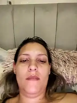 Snapshot of Mia_Hampton chatting on January 11, 1:59 am Mia Hampton online show from January 11, 1:59 am