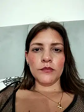 Snapshot of Mia_Hampton chatting on March 14, 11:53 pm Mia Hampton online show from March 14, 11:53 pm