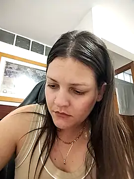 Mia Hampton online show from April 14, 12:49 am