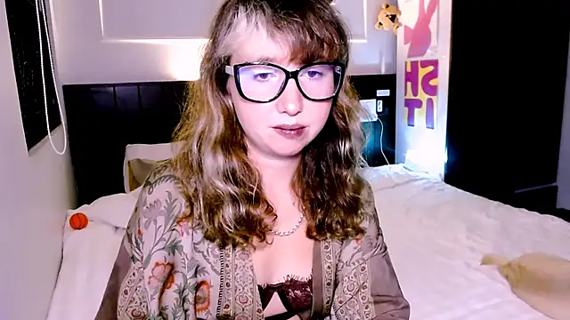 Snapshot of Cosmo_Riri chatting on October 26, 1:50 pm Cosmo Riri online show from October 26, 1:50 pm