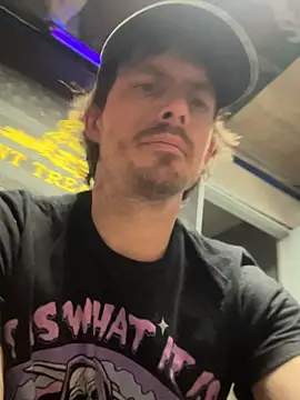 Snapshot of KBONE36 chatting on January 31, 9:13 pm KBONE36 online show from January 31, 9:13 pm