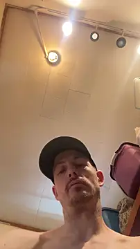 Snapshot of KBONE36 chatting on March 21, 2:42 pm KBONE36 online show from March 21, 2:42 pm