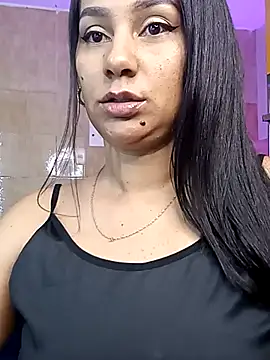 Snapshot of Leticia_goddes chatting on March 12, 11:31 am Leticia goddes online show from March 12, 11:31 am