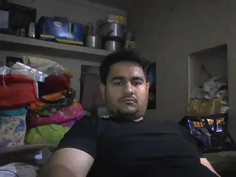 Snapshot of deepu1248 chatting on March 24, 3:33 am deepu1248 online show from March 24, 3:33 am