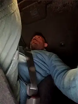 George21ek online show from April 10, 7:07 pm