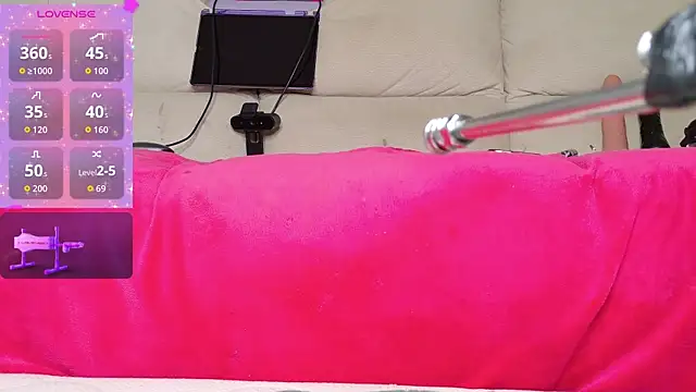 Ashley-Jack online show from January 19, 8:07 am