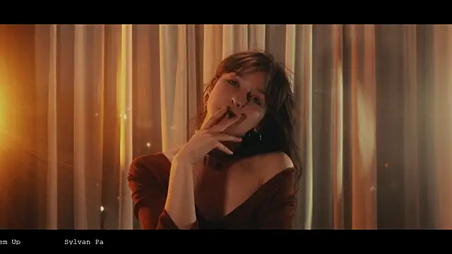 WebCora online show from April 10, 4:44 pm