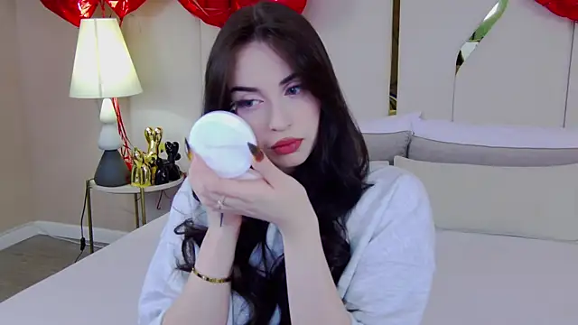 Betty Bridge online show from February 22, 5:30 am