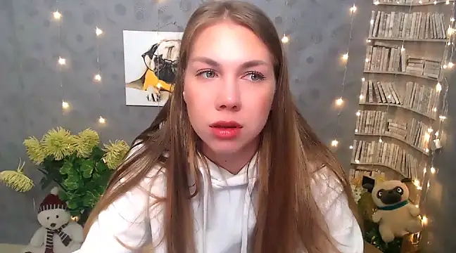 Sport Tall Doll online show from March 13, 7:09 am