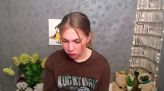 Sport Tall Doll online show from March 22, 10:49 am