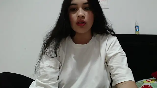 Snapshot of InocentHeaven1 chatting on June 4, 11:33 pm InocentHeaven1 online show from June 4, 11:33 pm