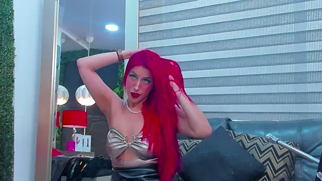 AllissaBrowm online show from April 16, 6:09 pm