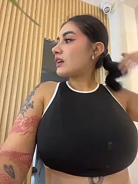 clarachanelricek online show from February 2, 8:07 pm