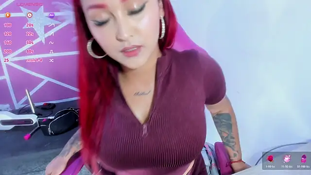 lucy beatifull online show from March 5, 10:39 pm