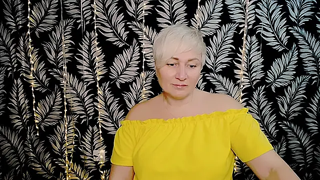 Olivia playful online show from February 8, 12:30 pm