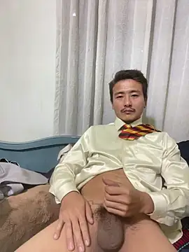 Satinshirt1992 online show from December 16, 3:50 pm