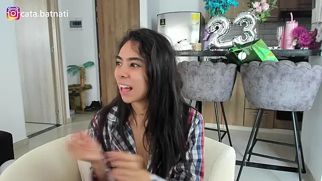 cata batnati online show from December 8, 4:39 pm