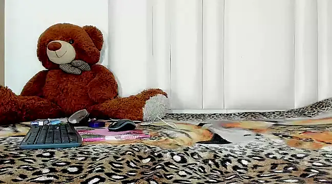 Snapshot of megann_williams chatting on February 14, 6:51 pm megann williams online show from February 14, 6:51 pm