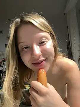 kimczii online show from July 8, 6:18 am