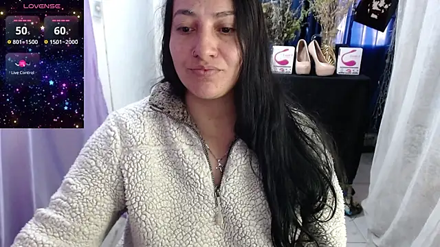 Snapshot of lorenpearx chatting on July 7, 12:53 pm lorenpearx online show from July 7, 12:53 pm